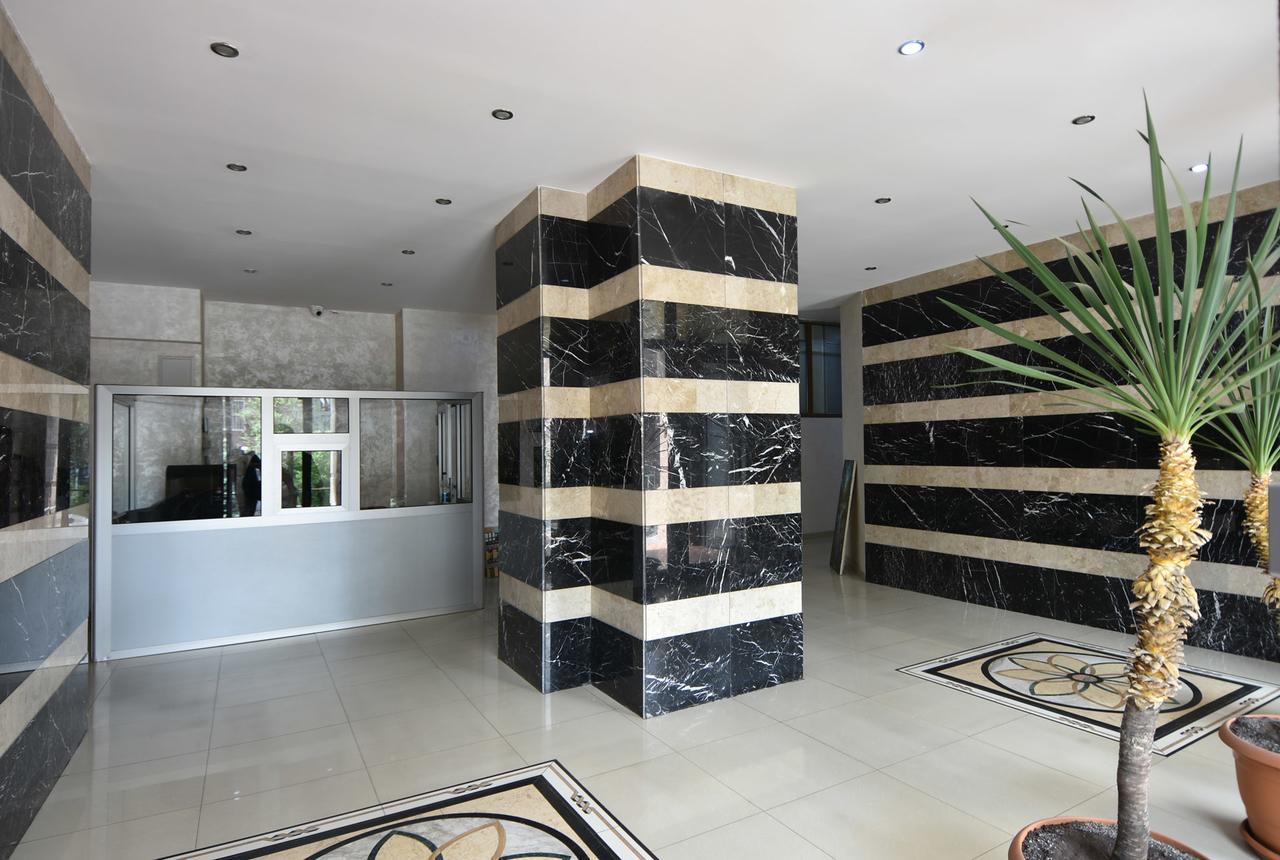 Apartment Sayat-Nova Erevan Esterno foto
